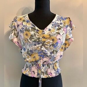 Monteau Los Angeles Floral Knit Top